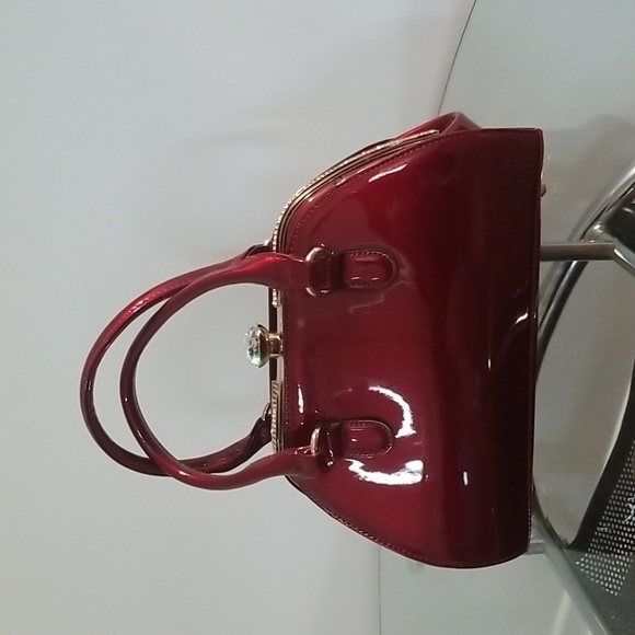 Wine red handbag - Picture 3 of 4